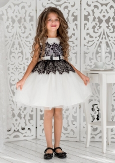 Платье для девочки Кармелита (белое с черным кружевом)