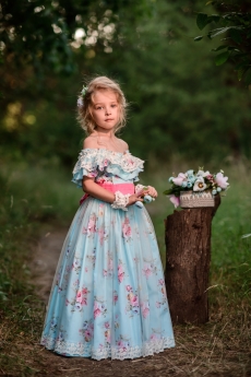Платье для девочки Полина (голубое с цветами)